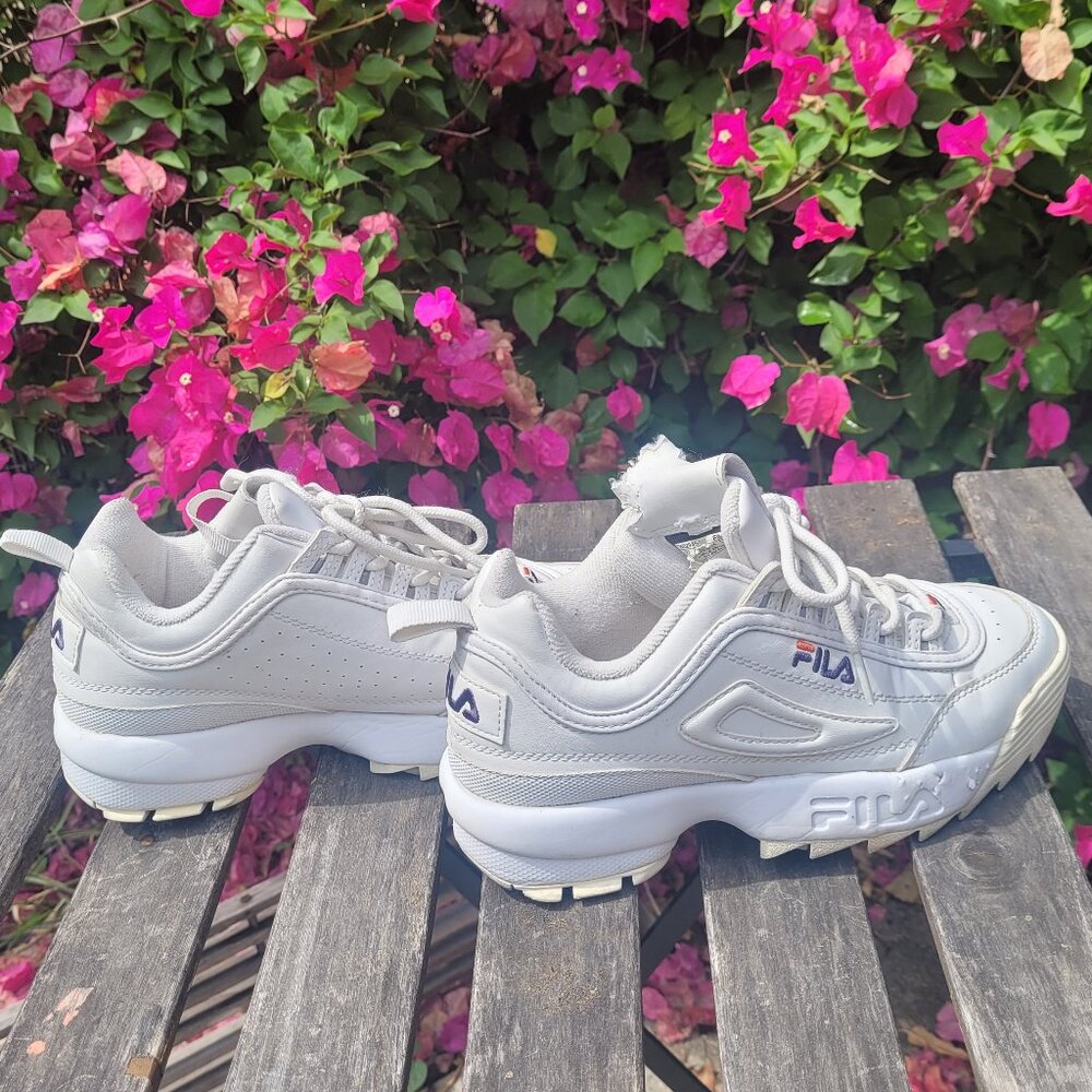Fila chunky sneakers Women's size 5 - Picture 3 of 8